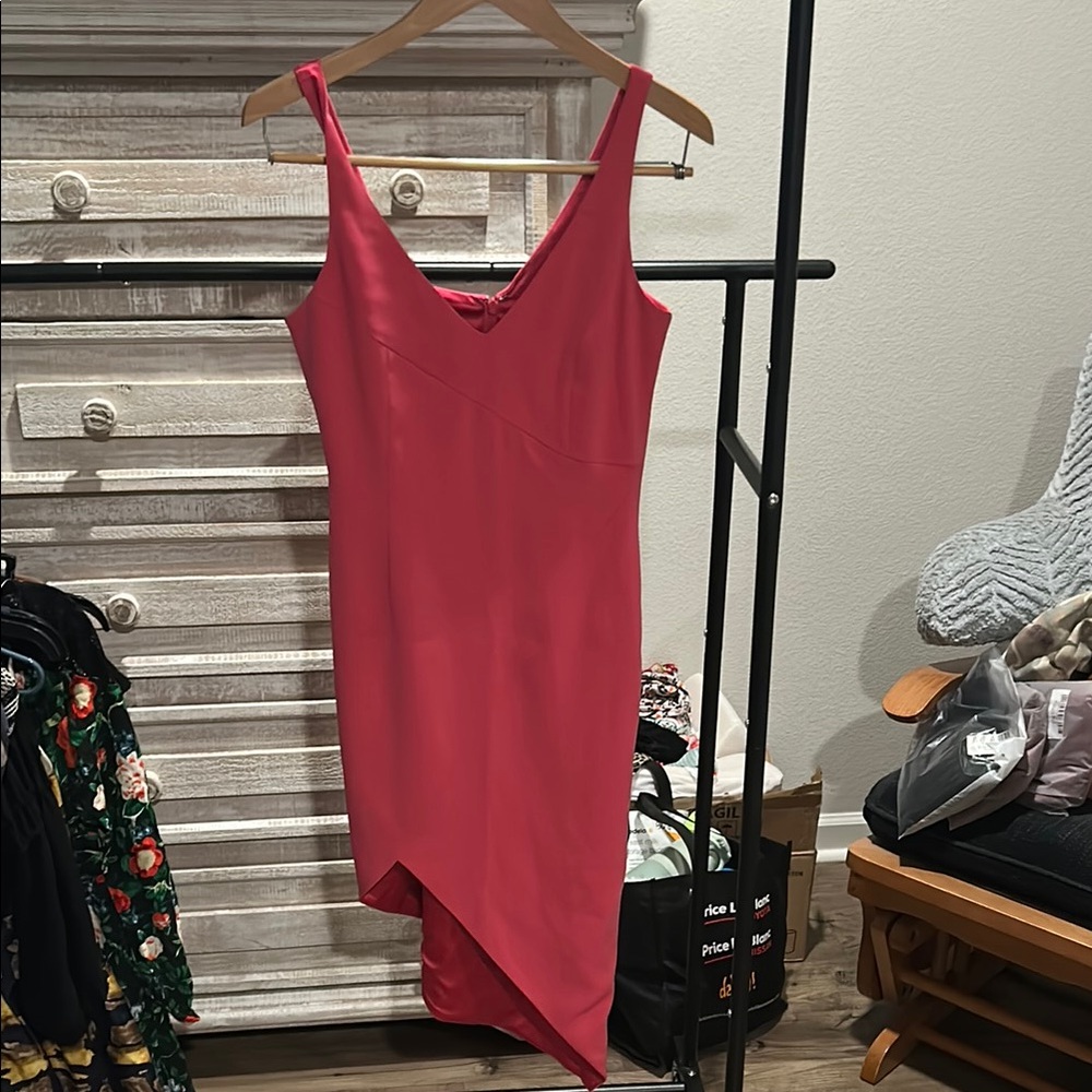 Elegant Pink Sleeveless Dress